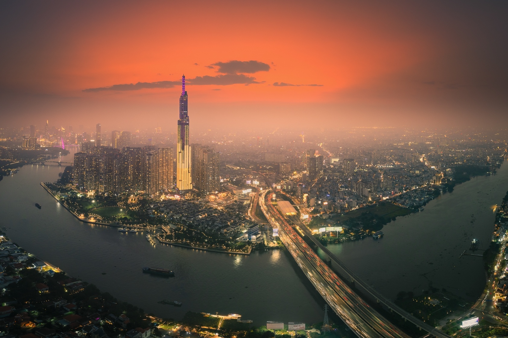 50 cong trinh lam nen dien mao du lich TP.HCM hinh anh