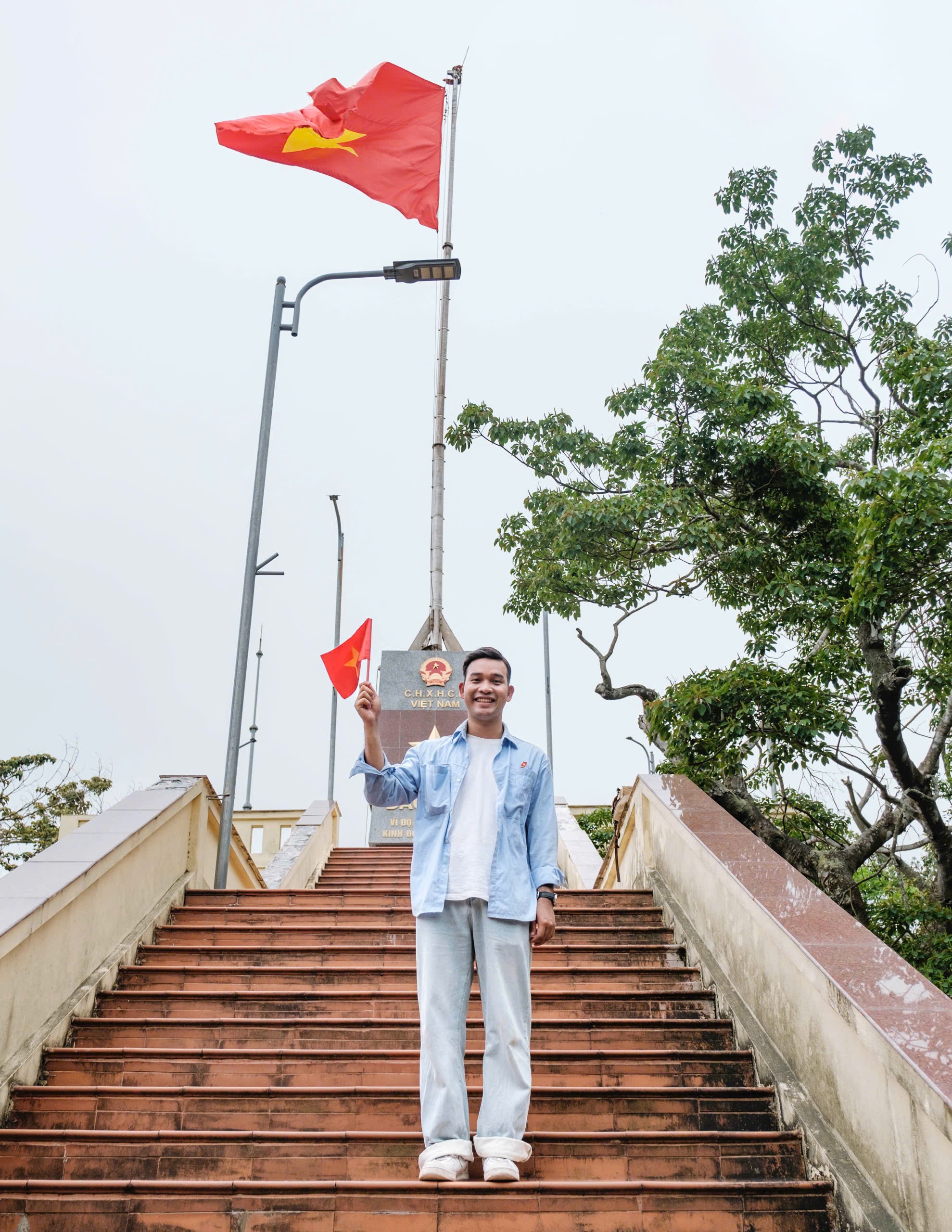 Dao Tran Co To anh 13