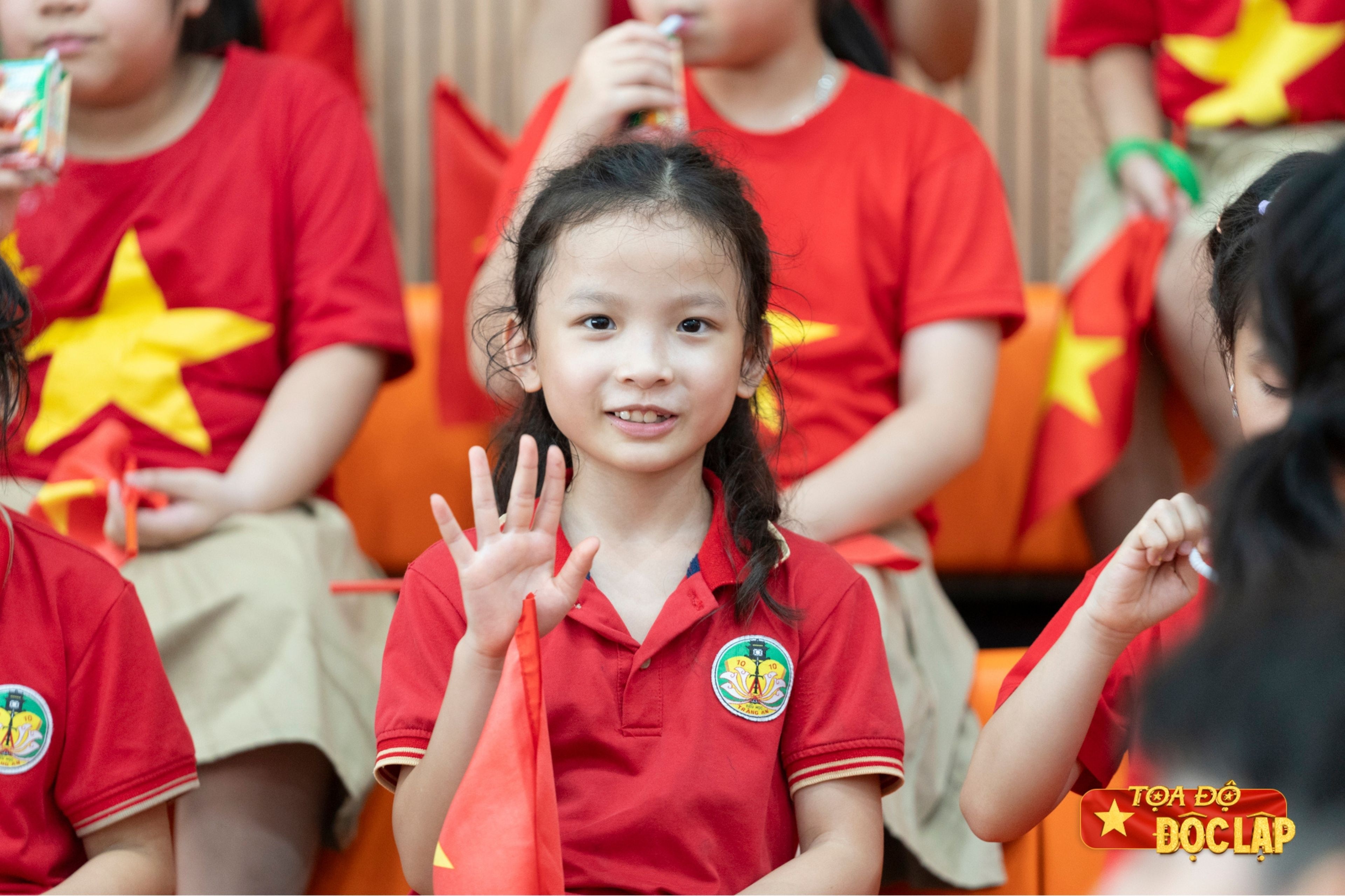 Flashmob Lễ hội Độc Lập, Flashmob Quốc khánh Hà Nội, Lễ hội Độc Lập 2/9,  Người trẻ flashmob,  Quốc khánh 2/9, Biểu diễn flashmob Hà Nội, Cung Thiếu nhi Hà Nội ảnh 6 Flashmob Le hoi Doc Lap, Flashmob Quoc khanh Ha Noi, Le hoi Doc Lap 2/9,  Nguoi tre flashmob,  Quoc khanh 2/9, Bieu dien flashmob Ha Noi, Cung Thieu nhi Ha Noi anh 6