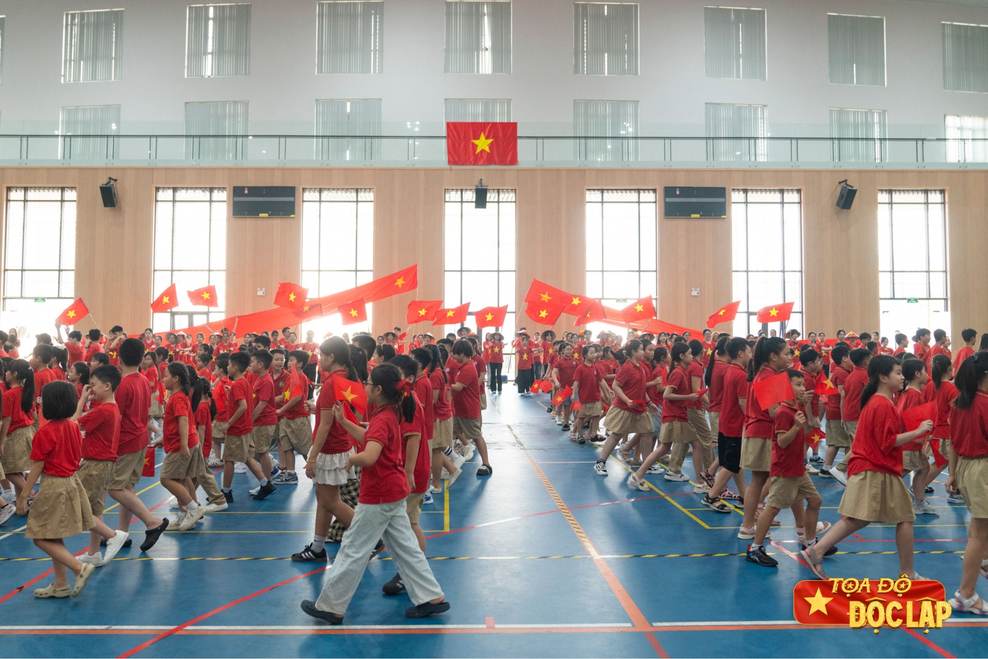 Flashmob Lễ hội Độc Lập, Flashmob Quốc khánh Hà Nội, Lễ hội Độc Lập 2/9,  Người trẻ flashmob,  Quốc khánh 2/9, Biểu diễn flashmob Hà Nội, Cung Thiếu nhi Hà Nội ảnh 10 Flashmob Le hoi Doc Lap, Flashmob Quoc khanh Ha Noi, Le hoi Doc Lap 2/9,  Nguoi tre flashmob,  Quoc khanh 2/9, Bieu dien flashmob Ha Noi, Cung Thieu nhi Ha Noi anh 10
