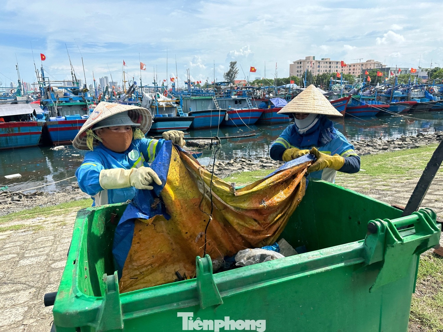 Da Nang sau bao anh 12