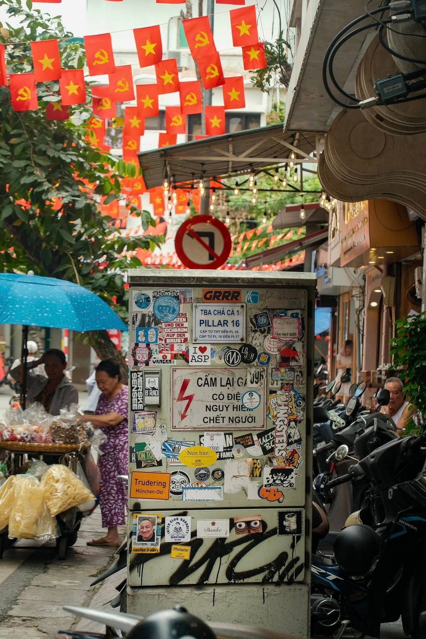 Vietnam Postcard anh 20