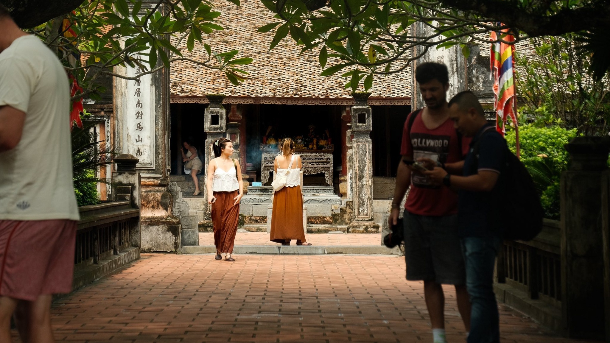 Vietnam Postcard anh 34