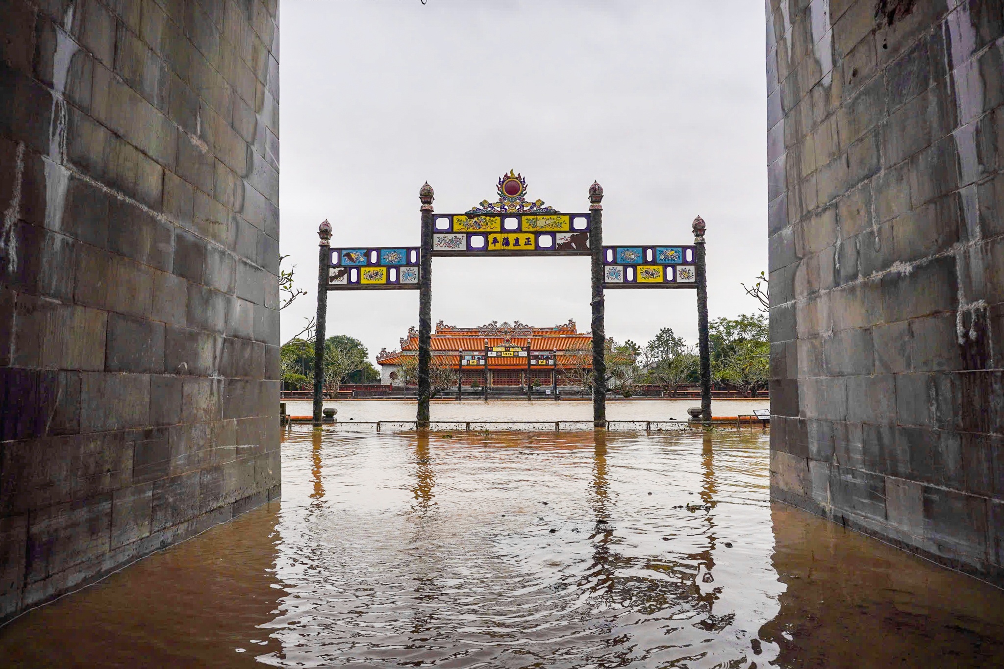 Kinh thành Huế lũ ảnh 11 Kinh thanh Hue lu anh 11