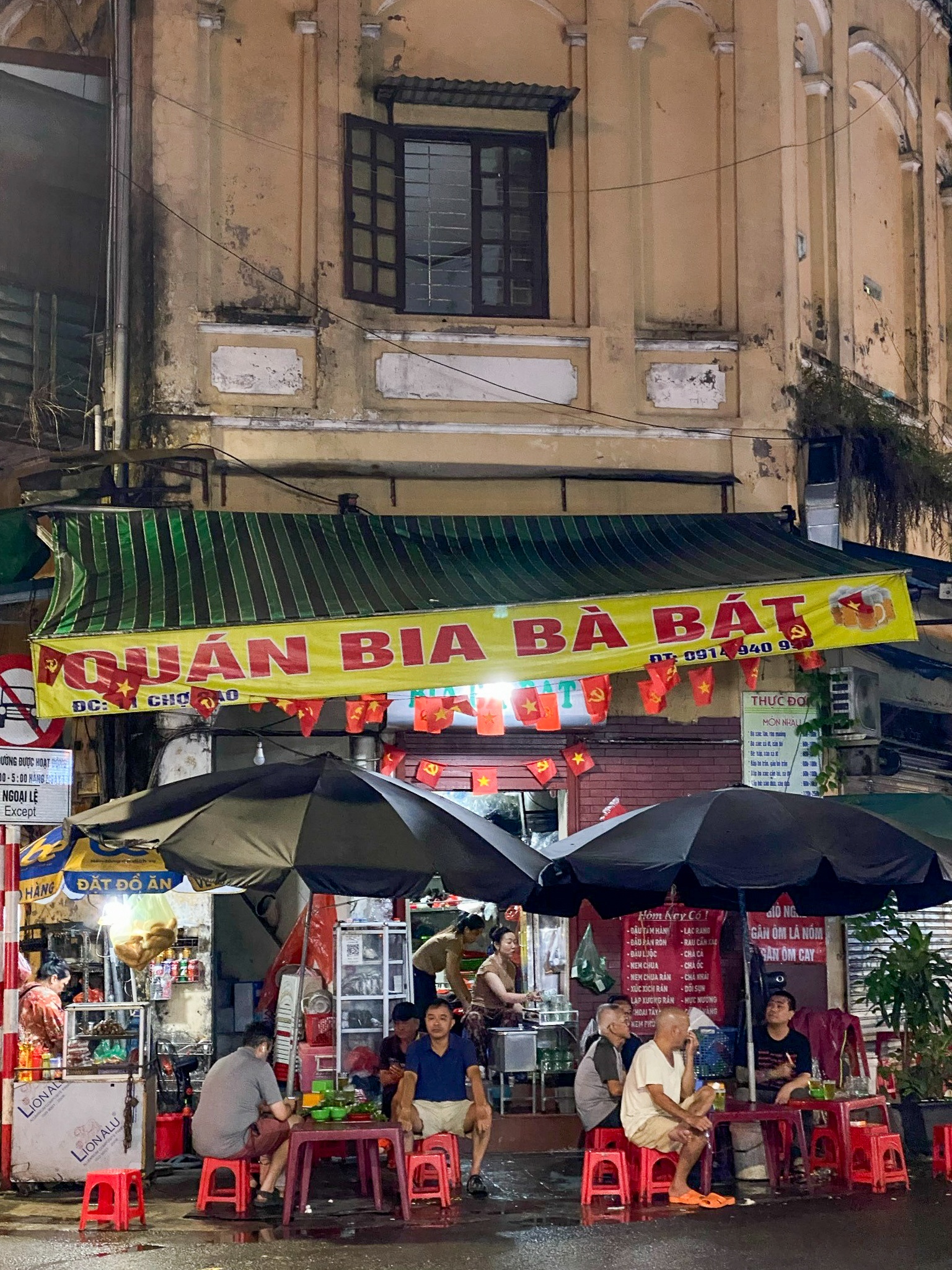 Khach Philippines o Viet Nam anh 3