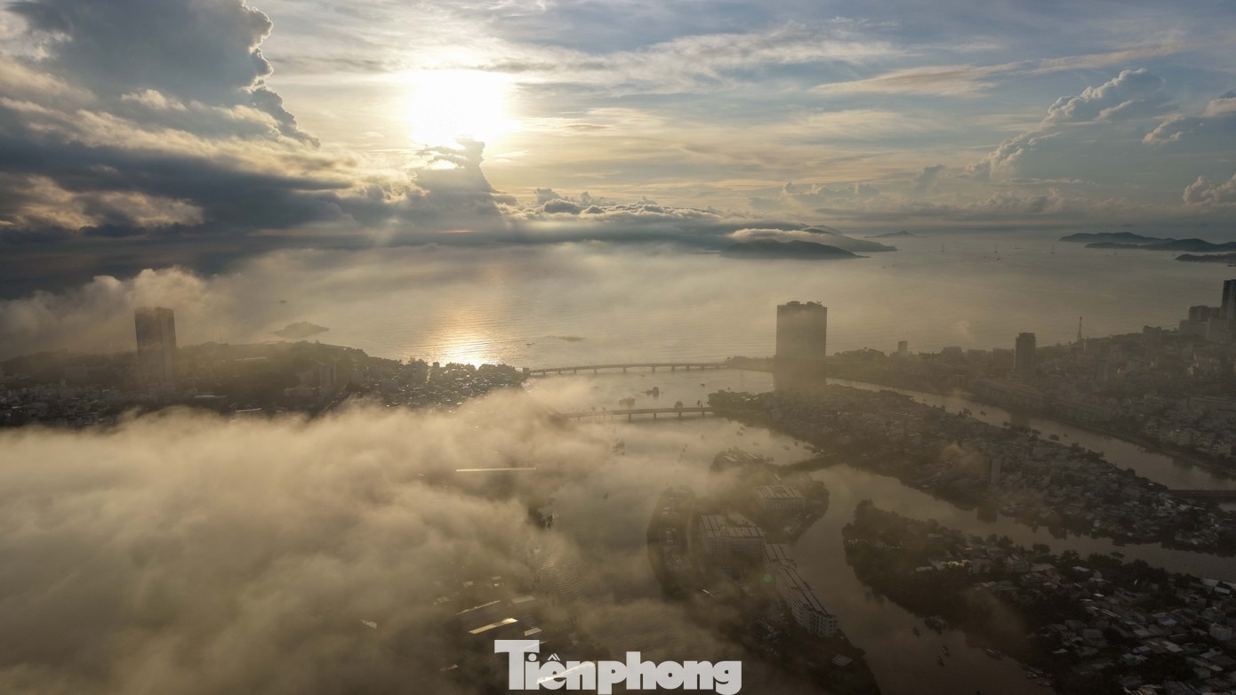 Suong mu Nha Trang anh 1