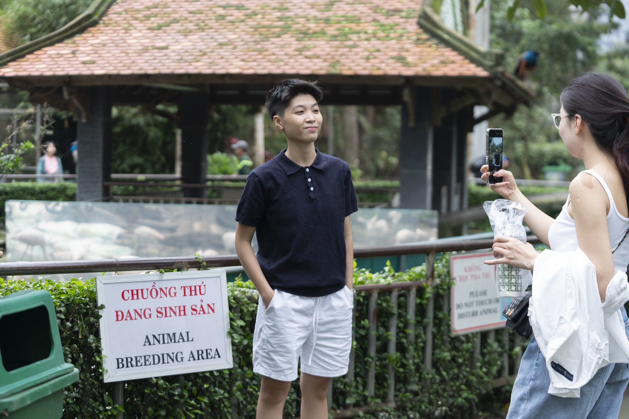 Hong hac Thao Cam Vien anh 13