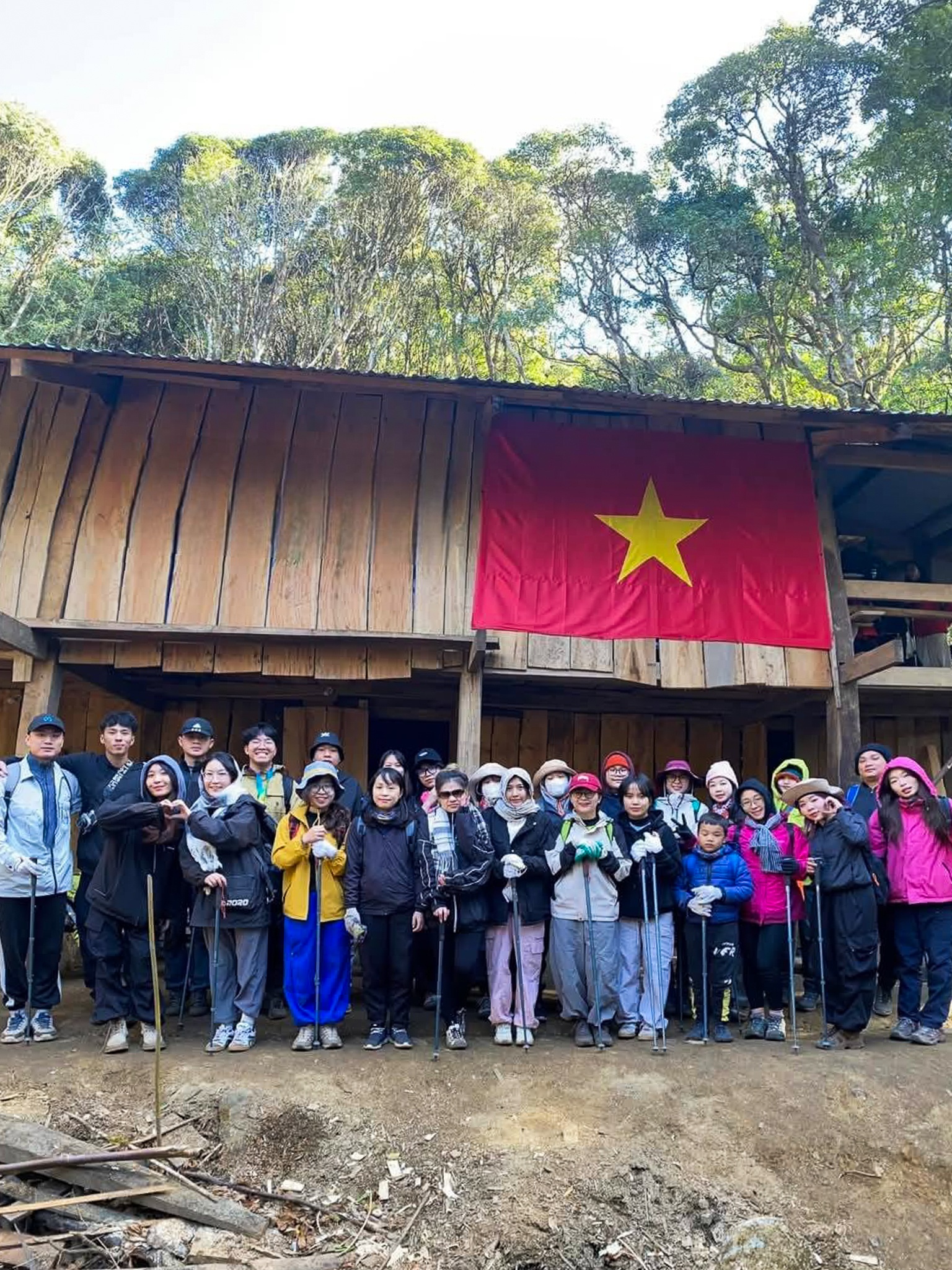 Mua leo nui Tay Bac anh 1