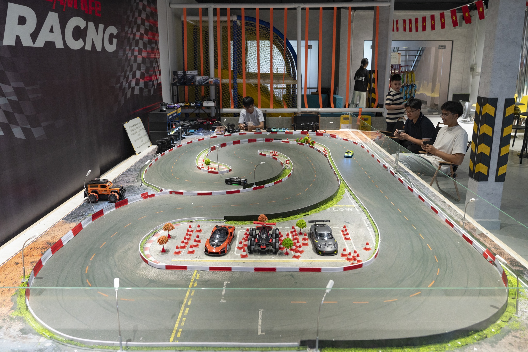 Ca phe xe mo hinh anh 1