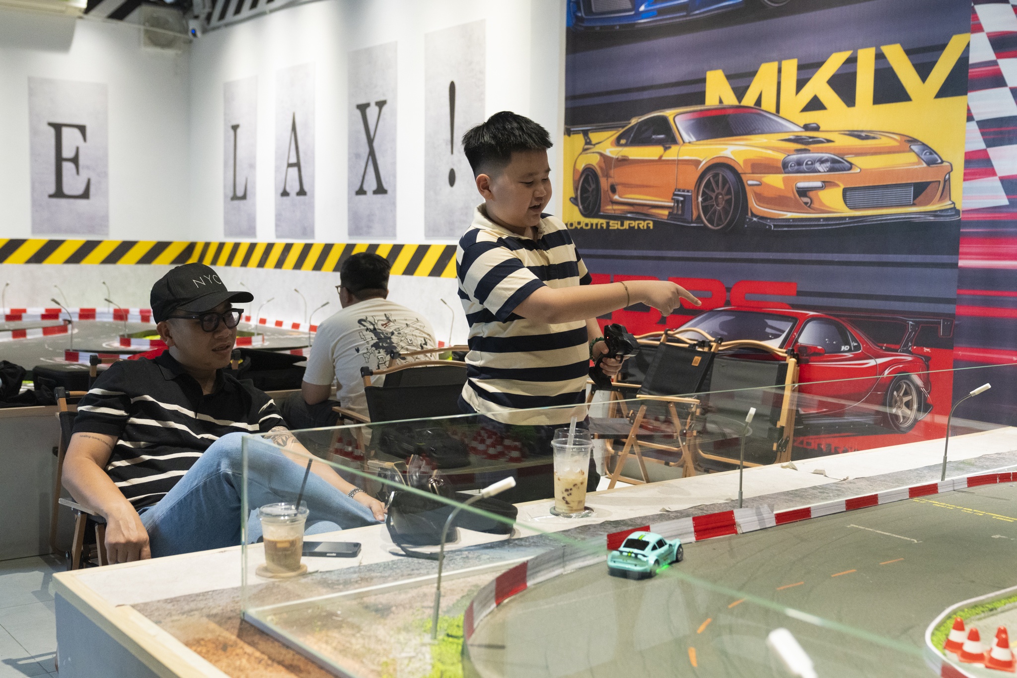 Ca phe xe mo hinh anh 13