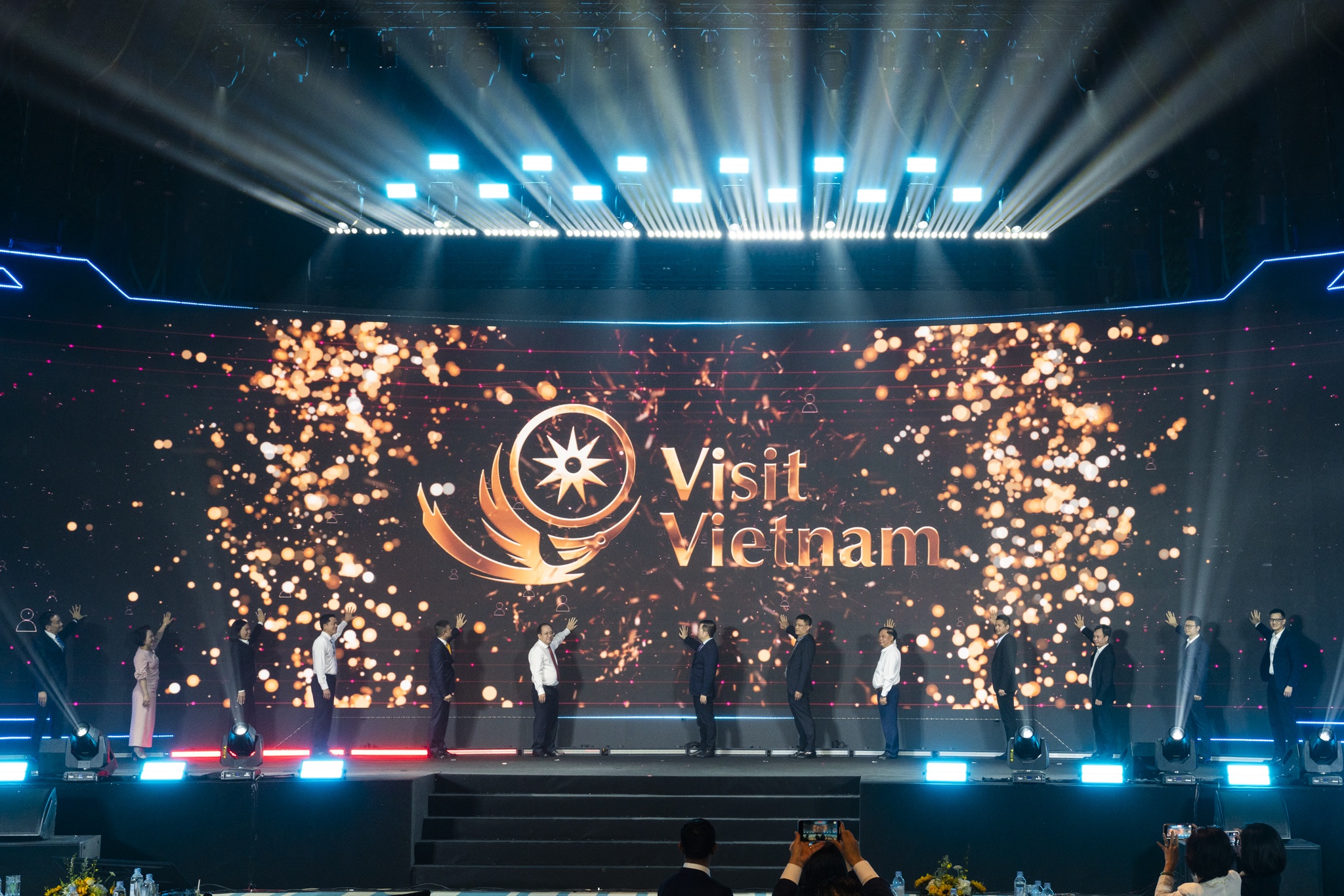 Visit Vietnam anh 5