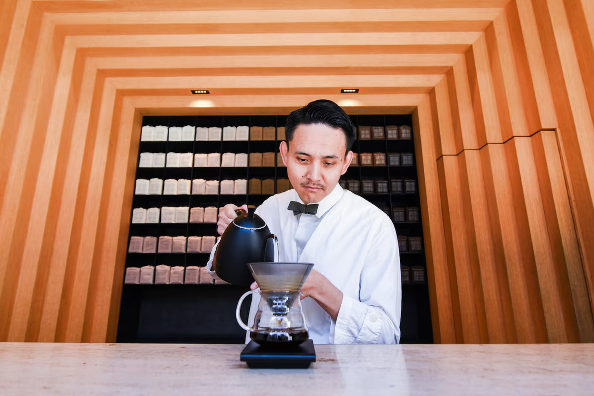 Ca phe omakase len ngoi o Nhat hinh anh