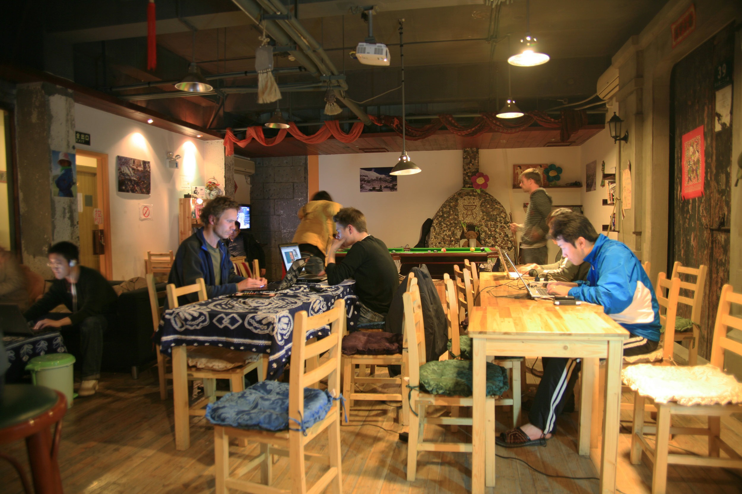 Cai chet cua nha nghi ghep phong, tim ban o Trung Quoc hinh anh