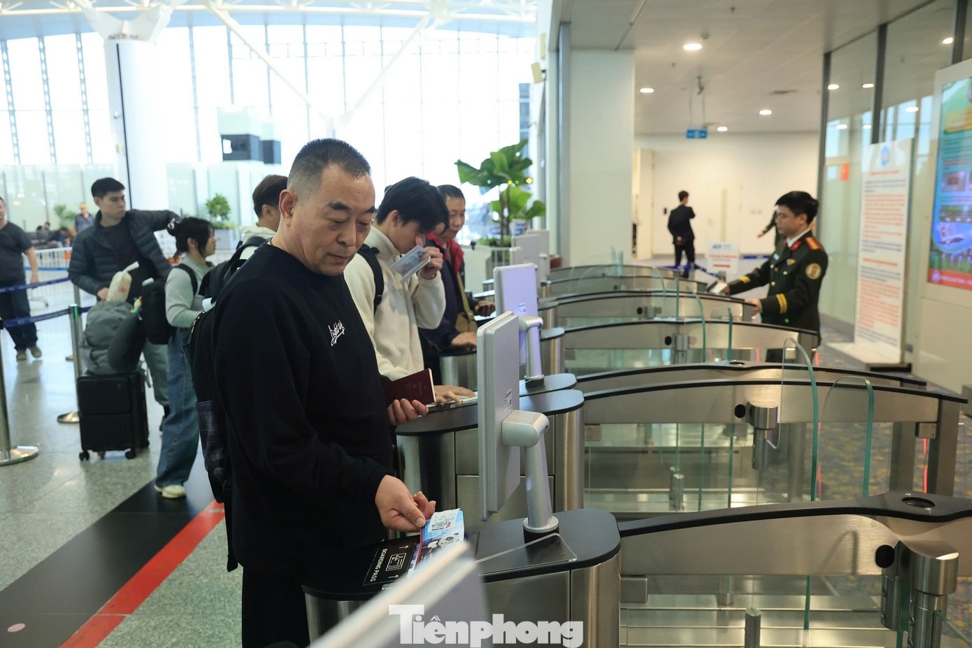 Ve may bay Tet anh 1