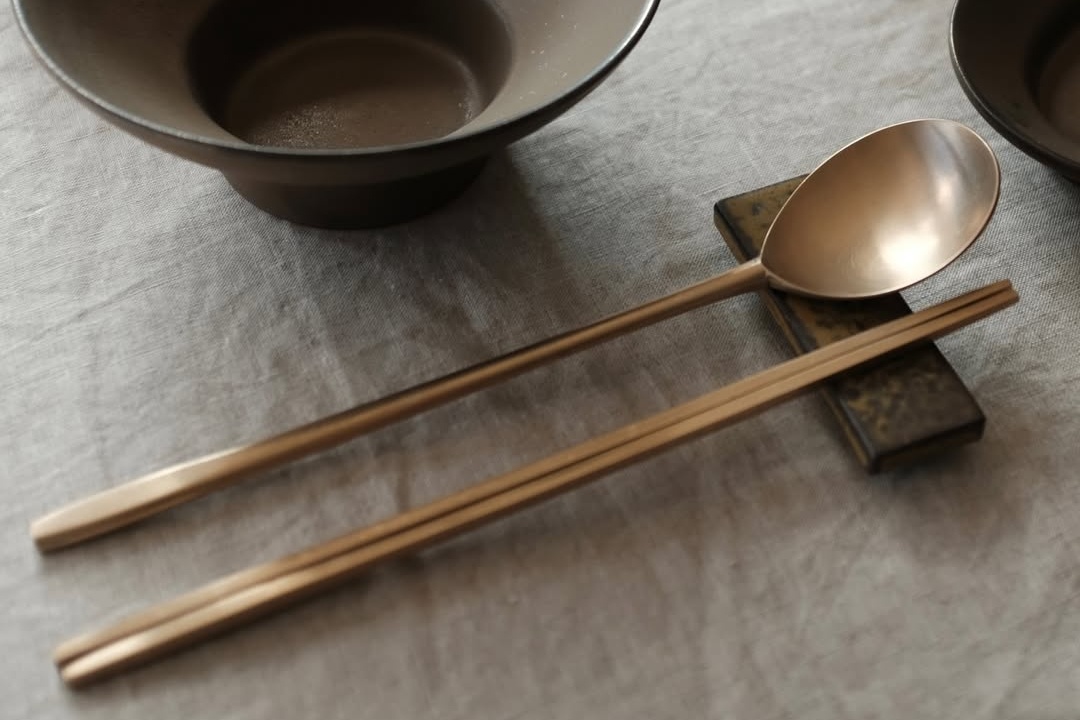 Ban thao thia bac hoi mon ngay gia bac 'lap dinh' o Han Quoc hinh anh