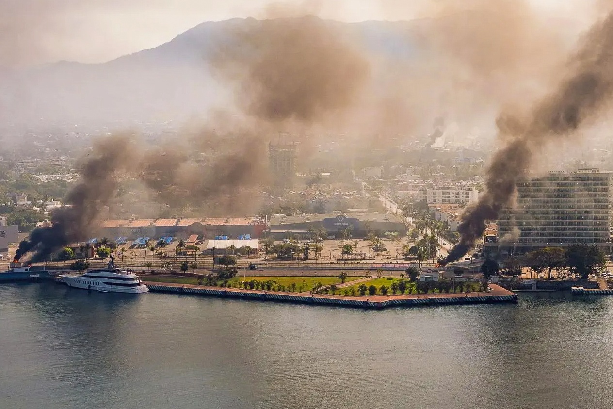 Loat quoc gia phat canh bao du lich Mexico hinh anh