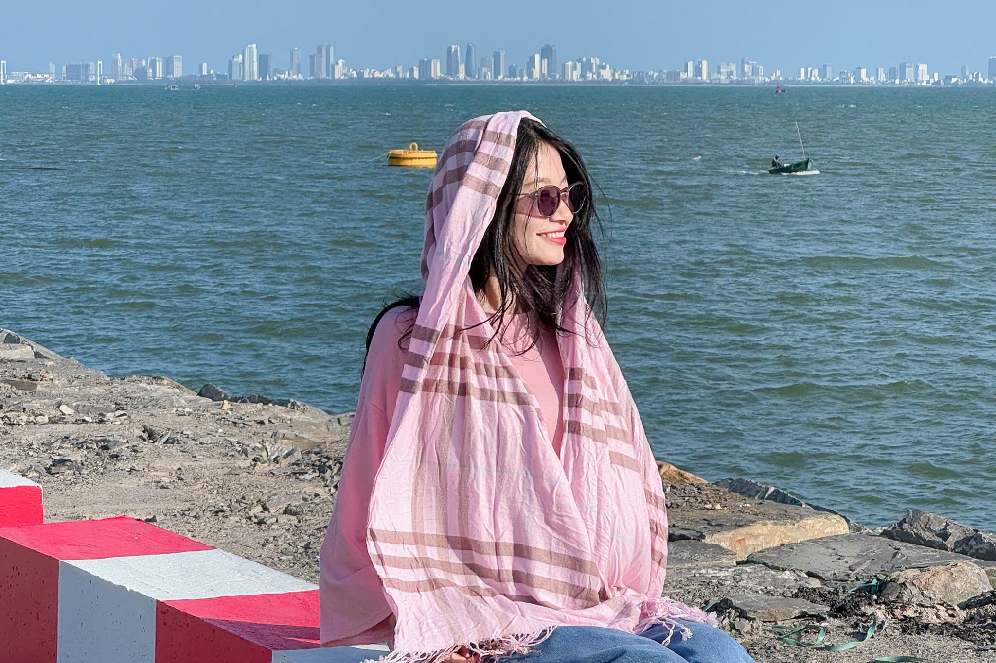 Cang Lien Chieu anh 1