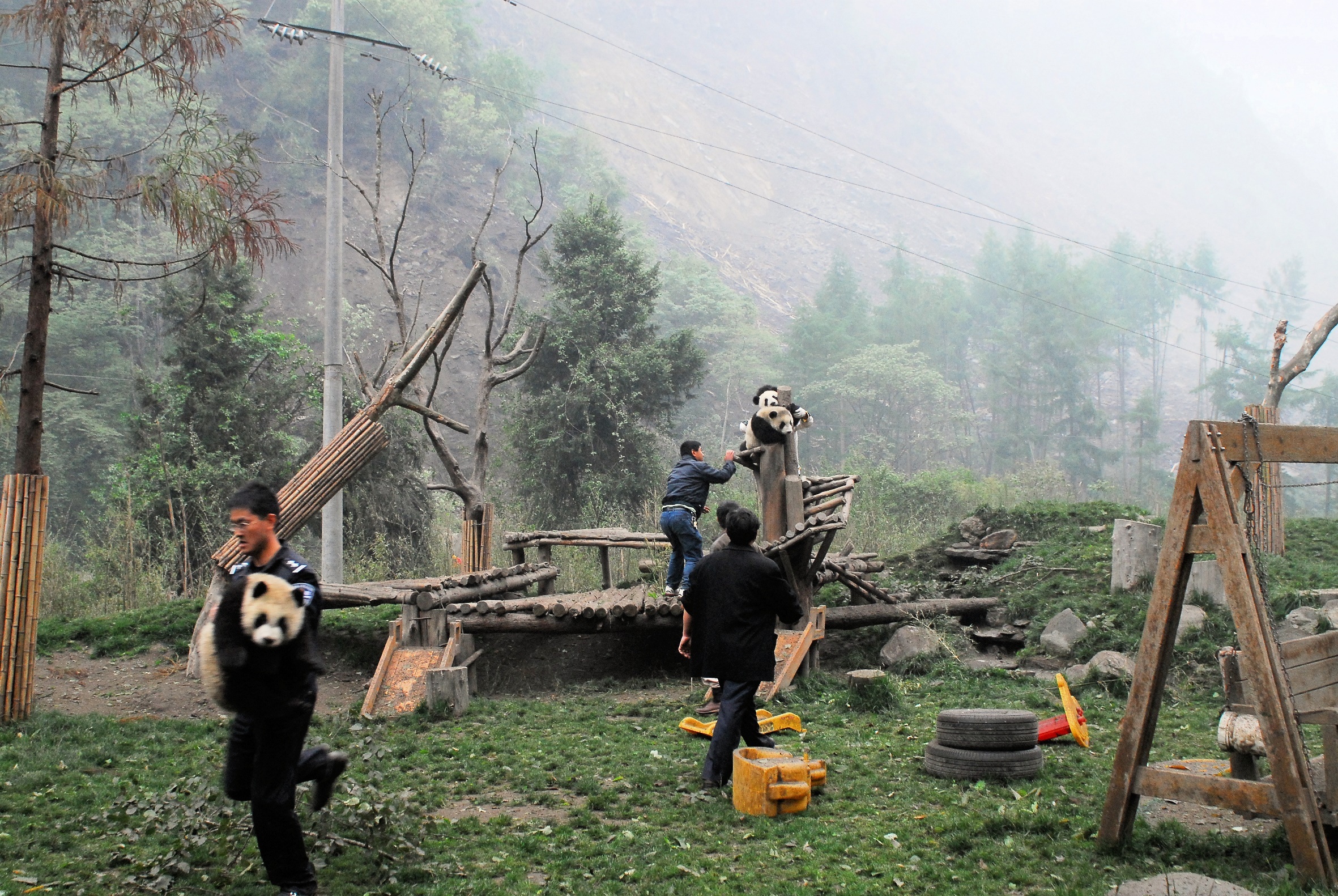 dong dat Tu Xuyen anh 4