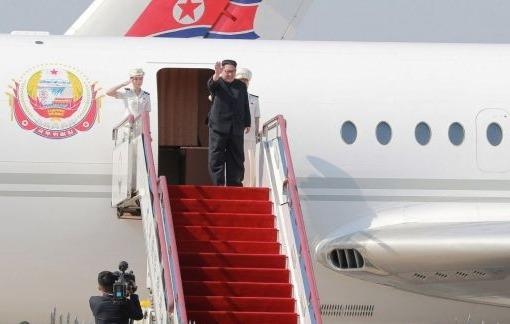 Chuyen co cua Kim Jong Un va thach thuc bay 5.000 km toi Singapore hinh anh