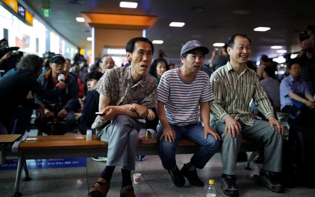 Trump Kim bat tay lich su anh 9