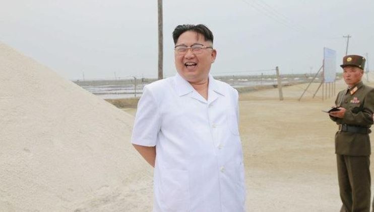 Kim Jong Un ra lenh day manh phat trien khu du lich bien hinh anh