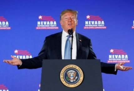 TT Trump bao ve chinh sach nhap cu va thuong mai hinh anh