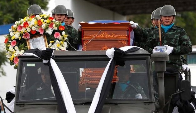 Thi the cuu dac nhiem Thai thiet mang duoc dua ve que nha hinh anh