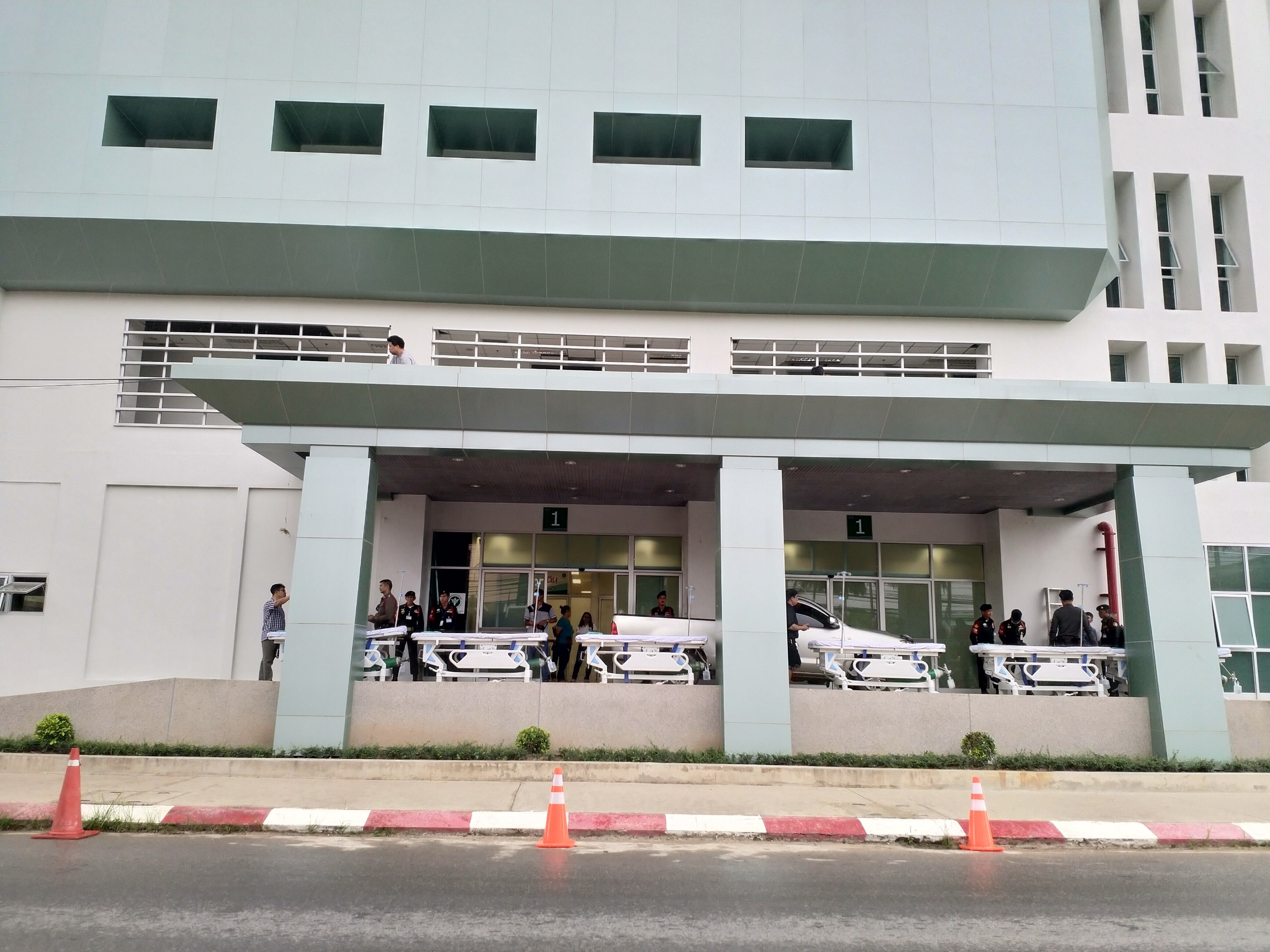 doi bong Thai mac ket anh 2