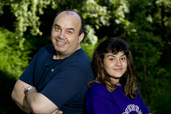 Nu sinh 11 tuoi thong minh hon thien tai Einstein hinh anh