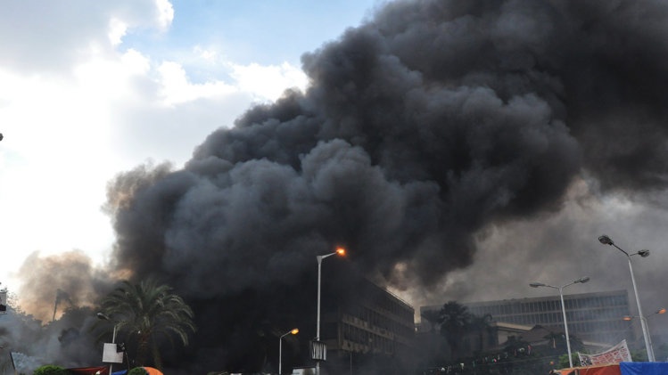 Cairo vang lang nhu thanh pho ma sau 'tuan dam mau' hinh anh