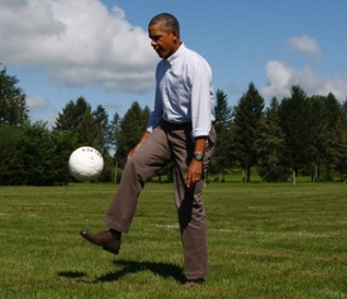 Tong thong My tro tai voi trai bong hinh anh