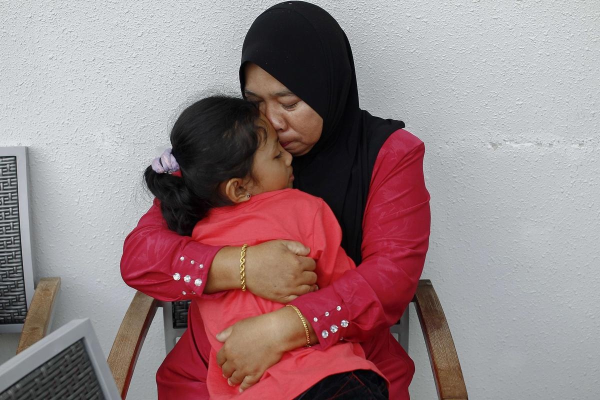 Malaysia quyet tim may bay mat tich toi tan thang 4 hinh anh