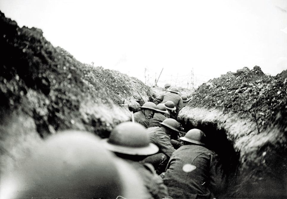 Canh tran mac trong The chien thu nhat hinh anh