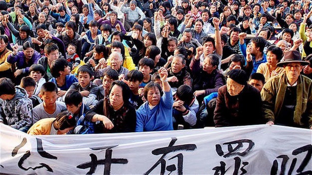 Trung Quoc tao co hoi de dan kien quan hinh anh