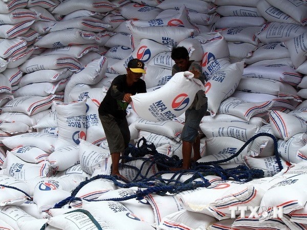 Philippines keu goi nha hang giam nua gao trong thuc don hinh anh