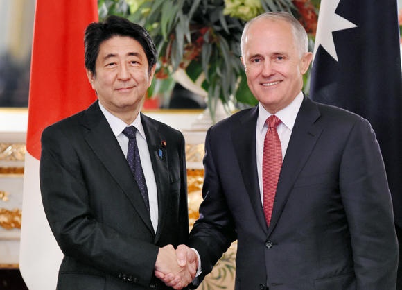 Ông Shinzo Abe và ông Malcolm