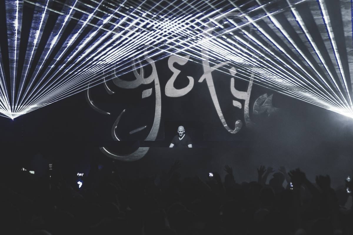 Con trai thu tuong Malaysia quay o vu truong Singapore hinh anh