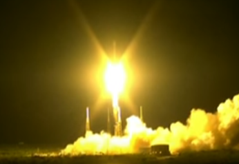 Ten lua Falcon 9 roi be phong hinh anh