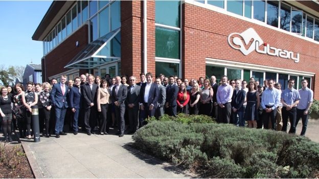 trẻ bán thảm trở thành triệu phú ảnh 3 tre ban tham tro thanh trieu phu anh 3