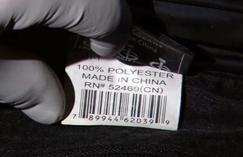 Pha an 'tu thi trong bai rac' nho ma vach vali hinh anh