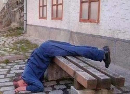 Khi ga say ngoi tren du quay hinh anh