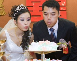 Khung hoang ly hon cua the he 'tieu hoang de' Trung Quoc hinh anh