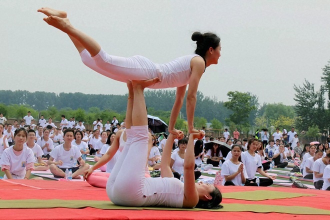 Nguoi giau Trung Quoc khat hang the thao phuong Tay hinh anh