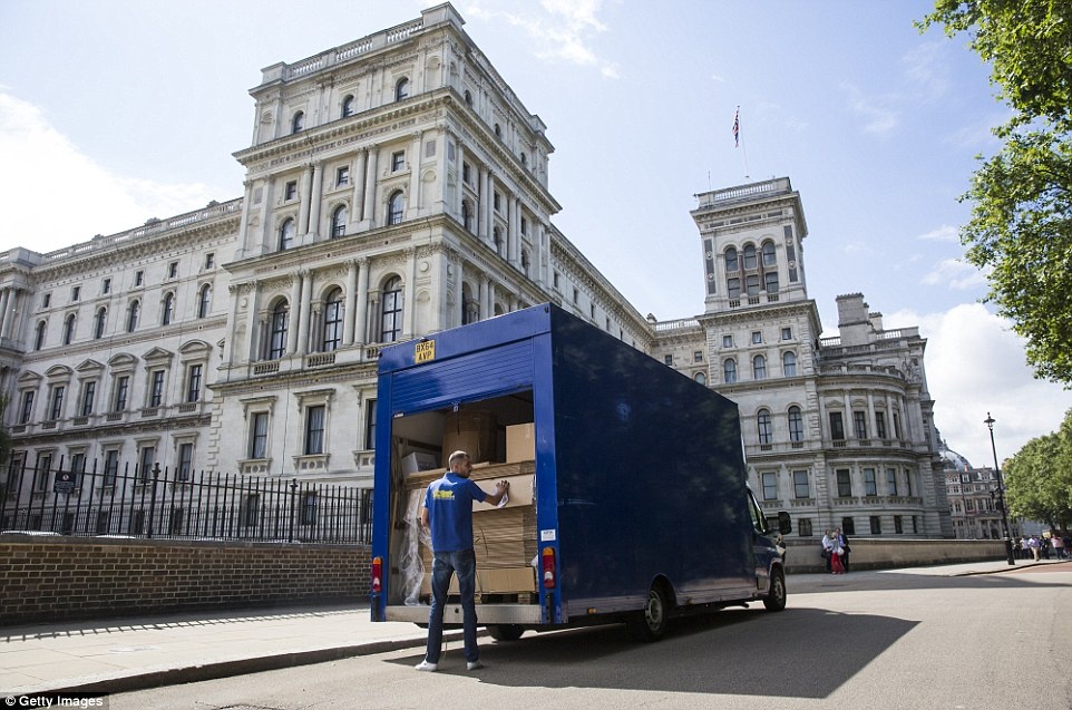 chuyen do dac cua thu tuong David Cameron anh 1