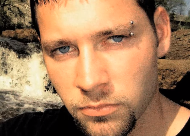 Nu sinh giet nhom ban anh 3