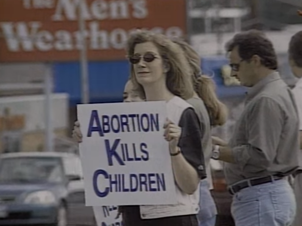 An mang trong ngay Le tinh nhan anh 3