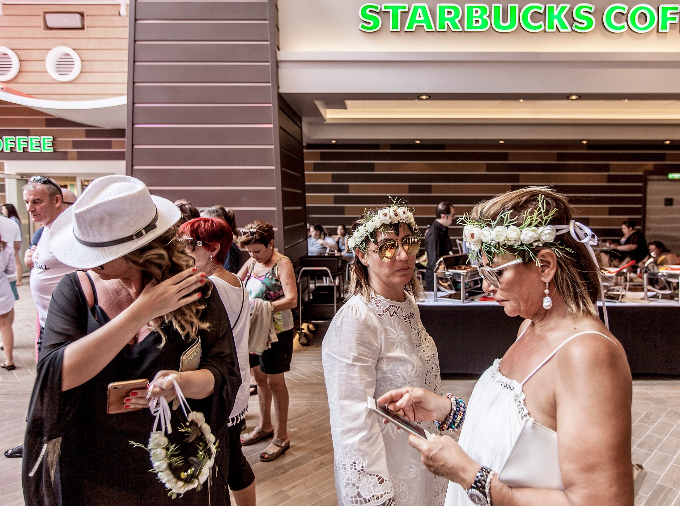 du thuyen lon nhat the gioi anh 9