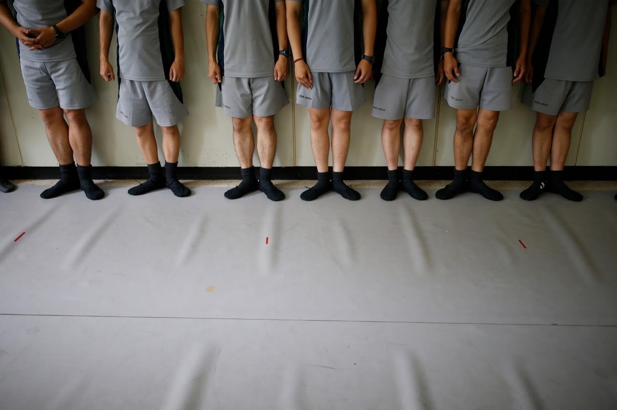 binh sĩ Hàn Quốc tập ballet ảnh 3 binh si Han Quoc tap ballet anh 3
