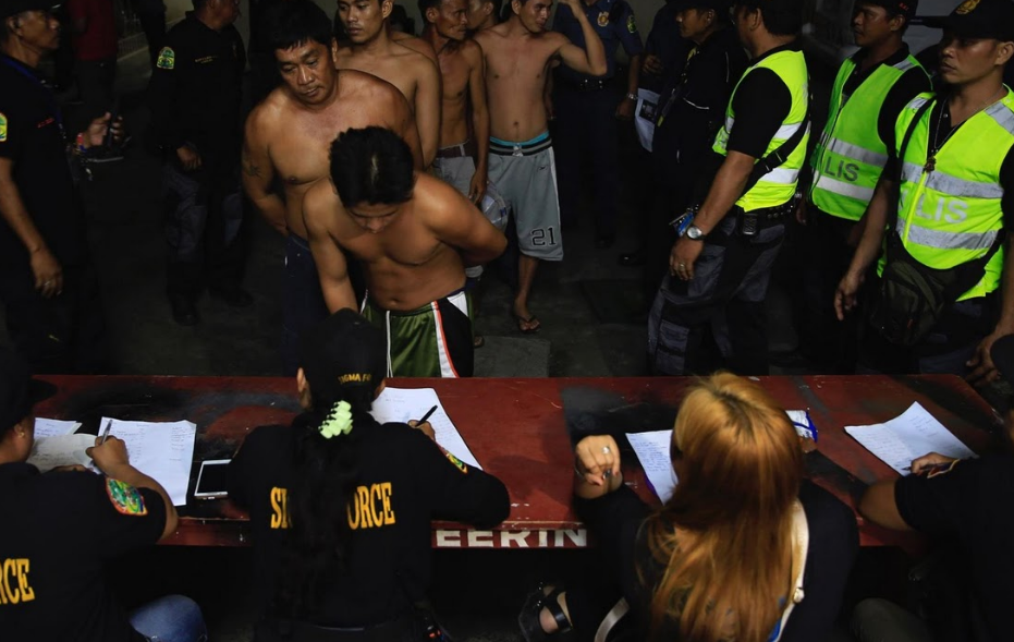 công việc của cảnh sát Philippines ảnh 8 cong viec cua canh sat Philippines anh 8