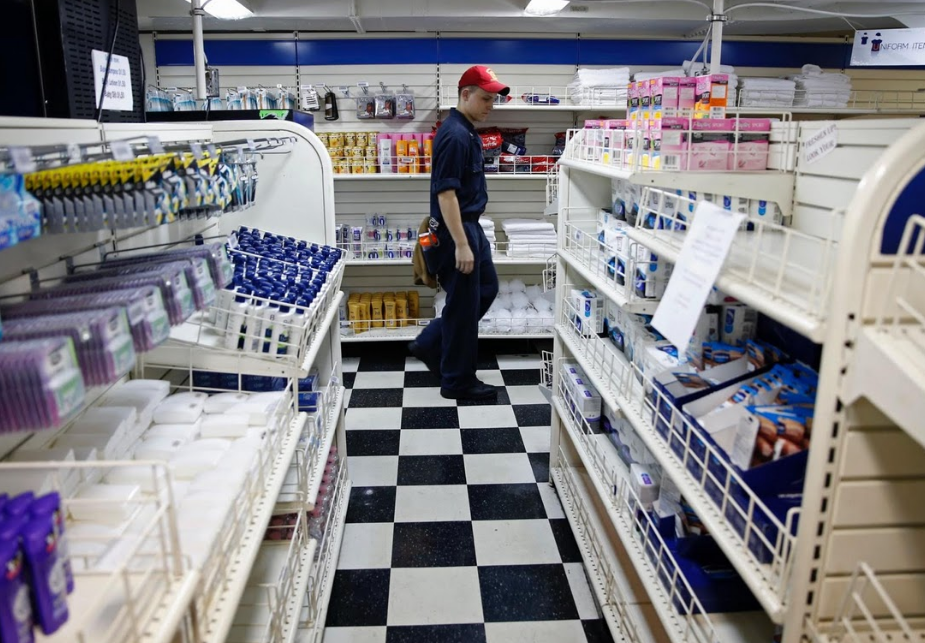 nhip song tren tau USS Harry S.Truman anh 8